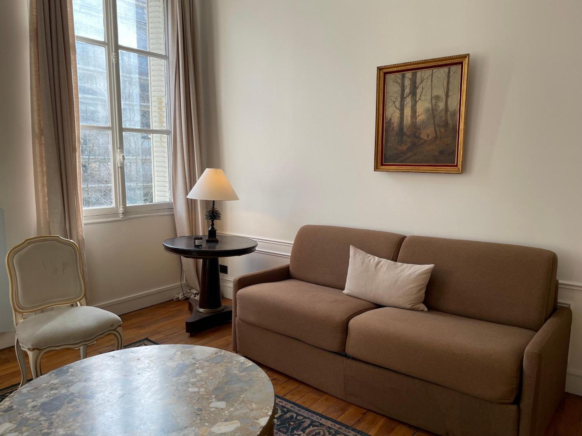 Appartement Paris 7Eme Invalides/ Tour Eiffel 1Er Etage Exteriör bild